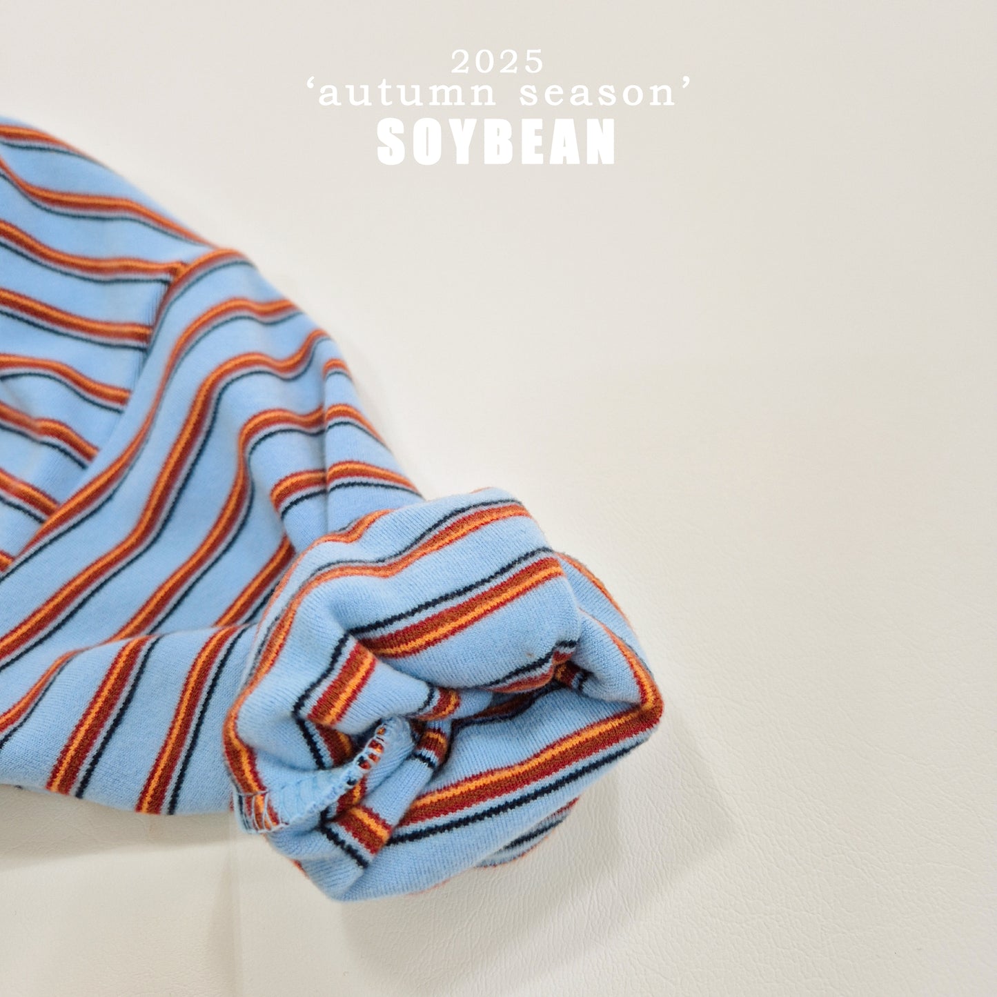 (Pre-order) Soybean Kids - Y2K Stripe Top & Bottom Set Y2K스트라이프셋업 (2 Colors)