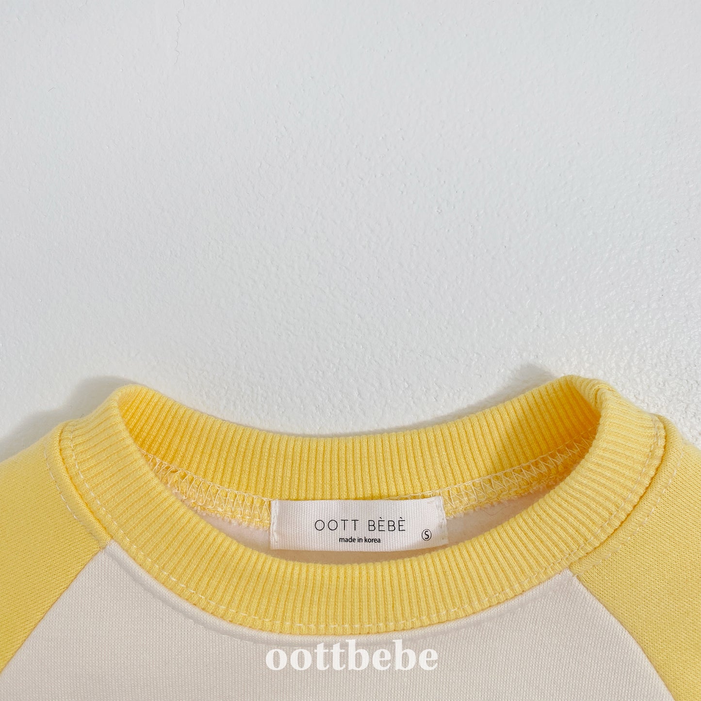 (Pre-order) OOTTBEBE Winter - Watercolor Bear Full Bodysuit 페인팅오띠전신슈트 (2 Colors)