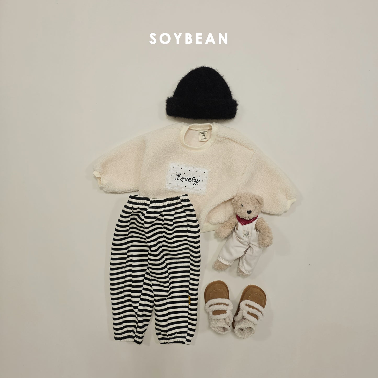 (Pre-order) Soybean Kids Winter - Lovely Bouclé Embroidered Sweatshirt 러블리뽀글맨투맨 (2 Colors)