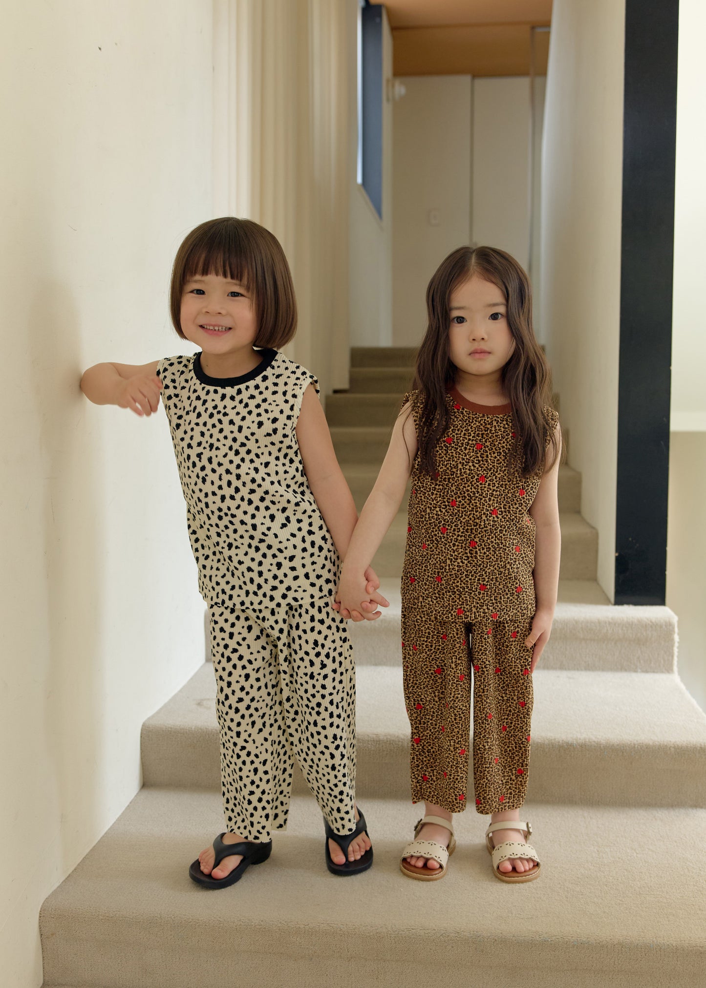 (Pre-order) Daily Bebe Summer - Kids’ Color-Block Pleats Set 배색 플리츠 세트 (8 Colors)