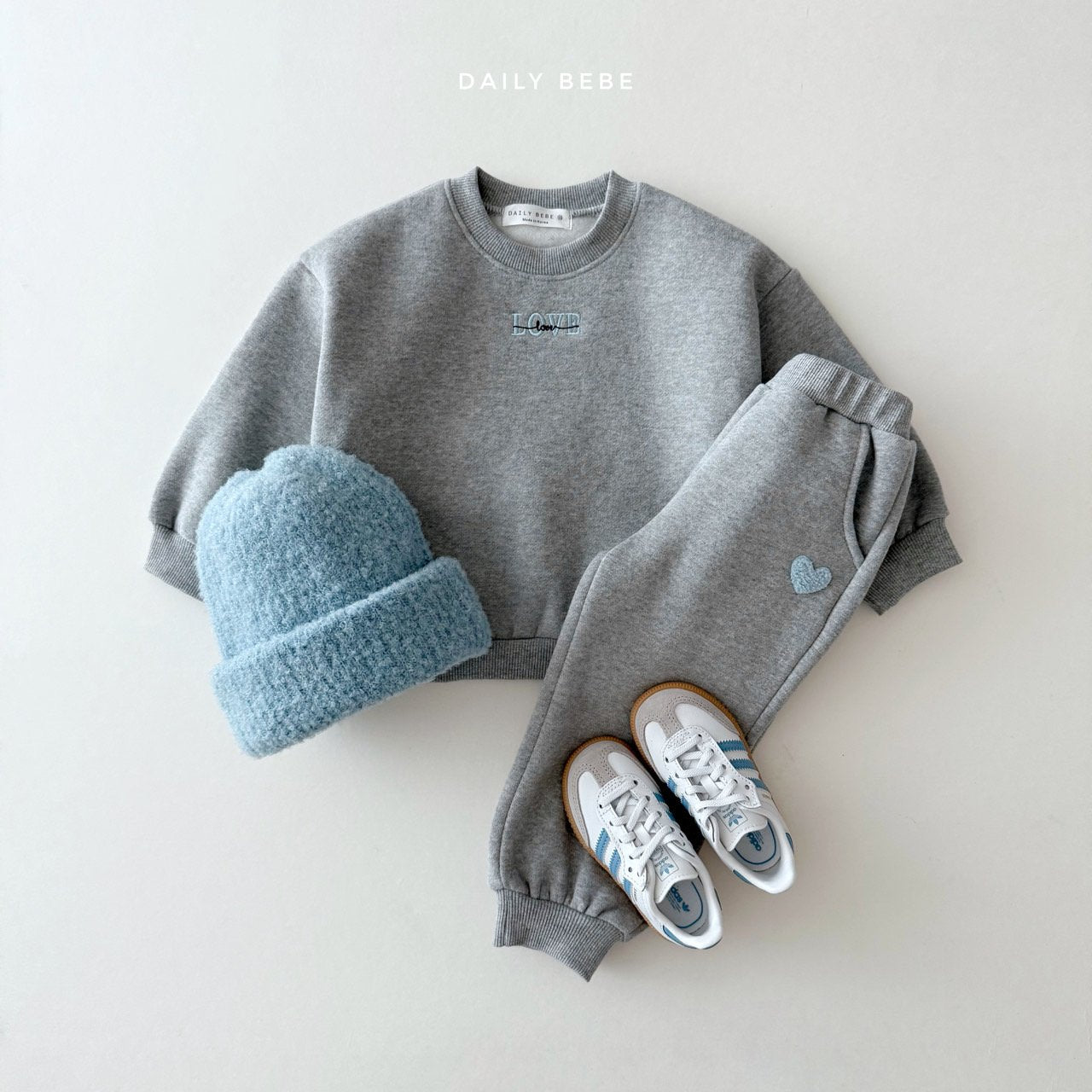 (Pre-order) Daily Bebe Winter - Kids’ Love Jogger Top & Bottom Set 러브 조거세트 (5 Colors)