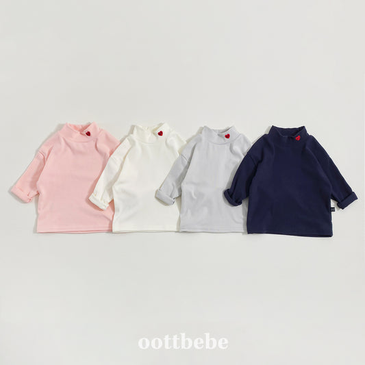 (Pre-order) OOTTBEBE Winter - Signature Heart Turtleneck Tee OT하트폴라티 (4 Colors)