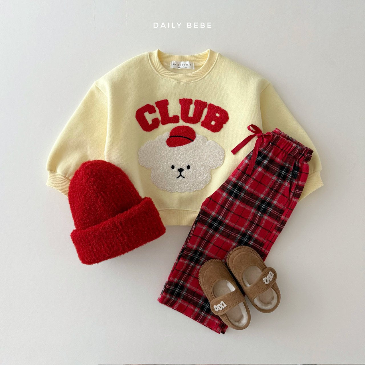 (Pre-order) Daily Bebe Winter - Kids' Club Bichon Fleece Sweatshirt 클럽 비숑 맨투맨 (2 Colors)