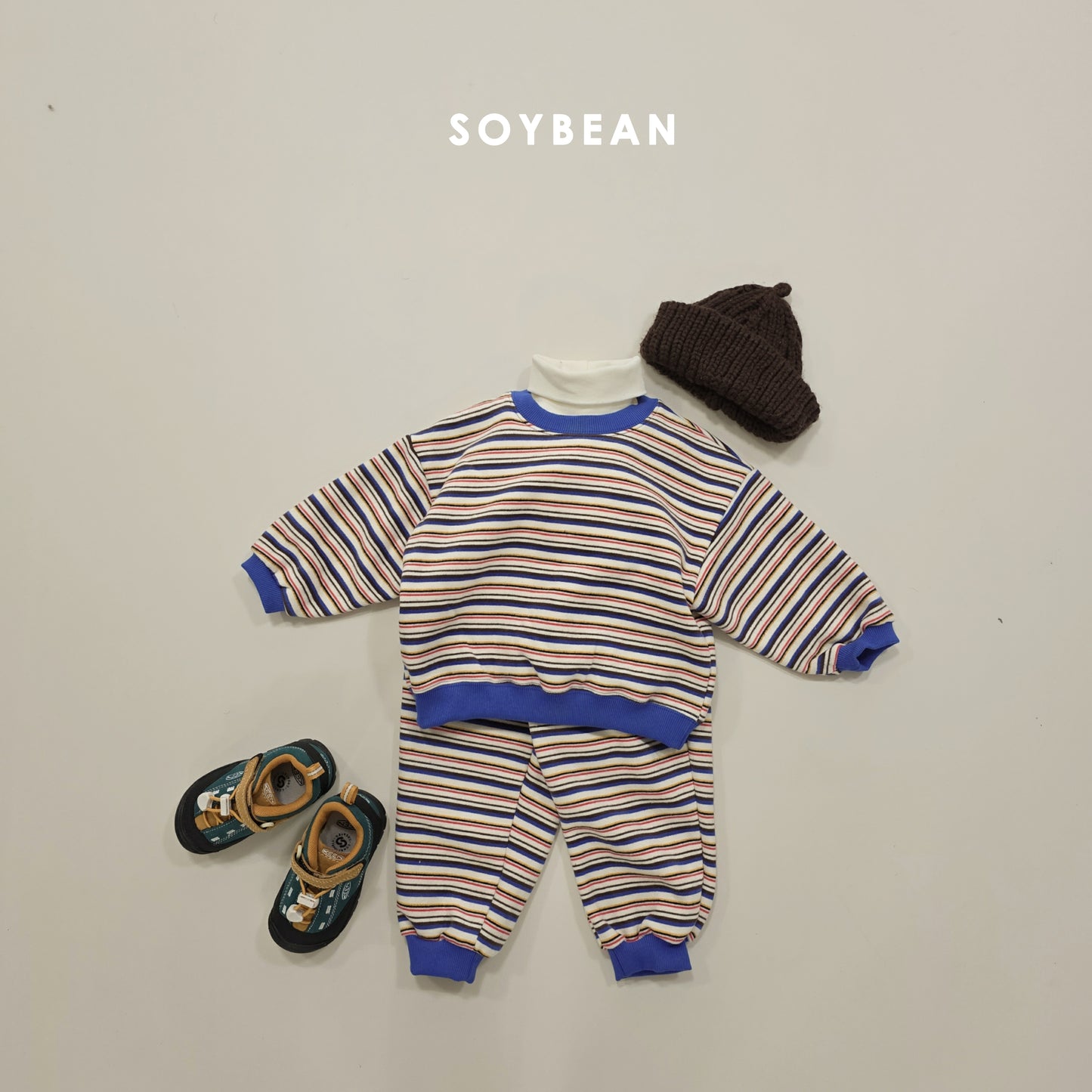 (Pre-order) Soybean Kids Winter - Rainbow Mochi Fleece-Lined Top & Bottom Set 무지개모찌상하복 (2 Colors)