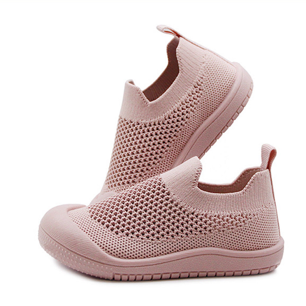 (Pre-order) KoongsKoongs Kids’ Airy Wave Aqua Mesh Slip-on (2 Colors)