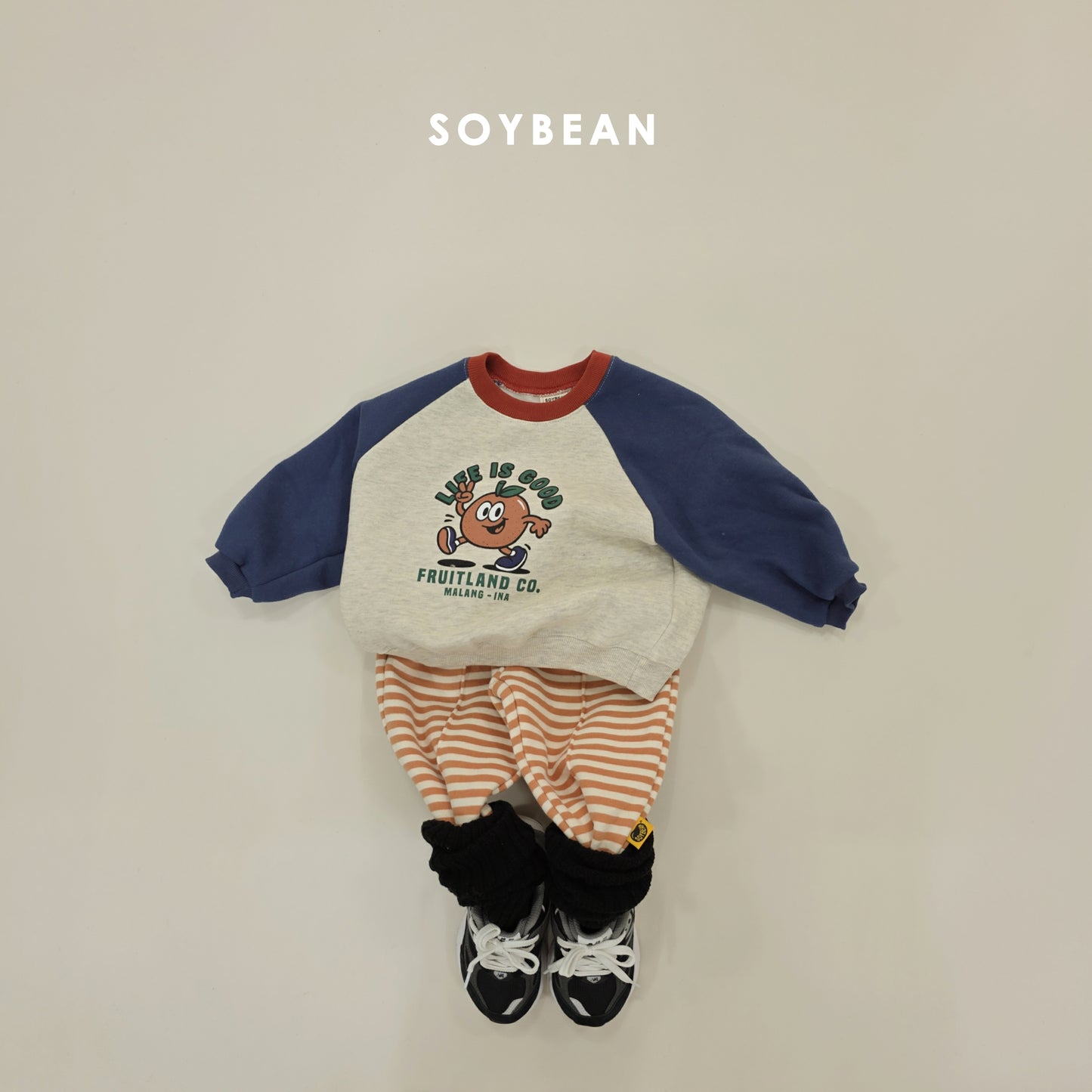 (Pre-order) Soybean Kids Winter - Fruit Raglan Fleece-Lined Sweatshirt 과일양기모맨투맨 (2 Colors)