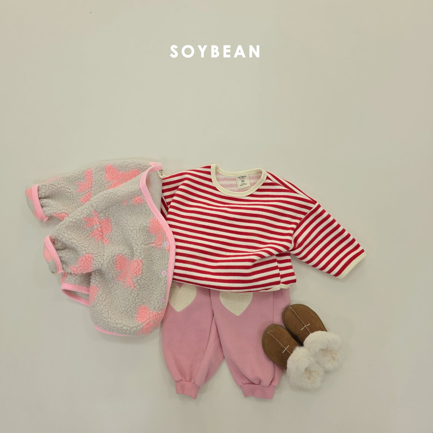 (Pre-order) Soybean Kids Winter - Heart Patch Fleece-Lined Jogger Pants 하트패치조거팬츠 (3 Colors)