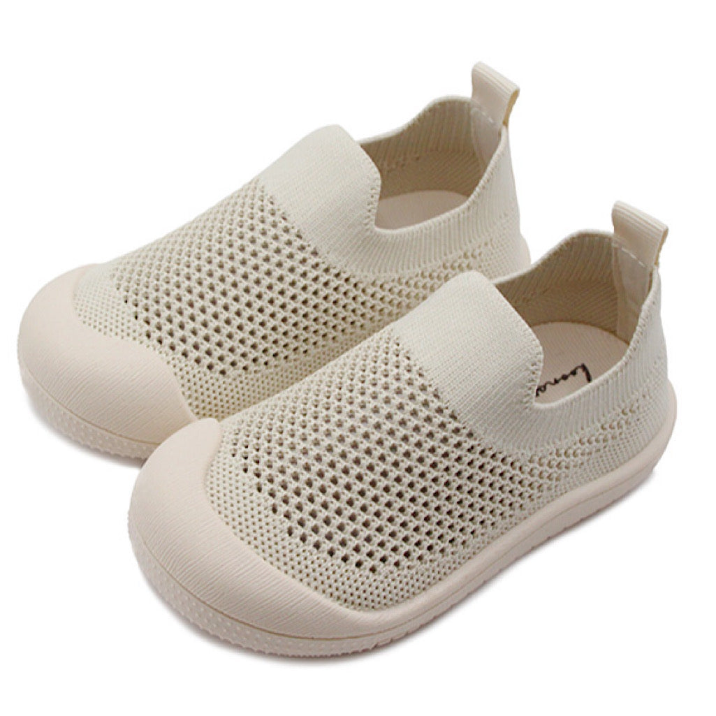 (Pre-order) KoongsKoongs Kids’ Airy Wave Aqua Mesh Slip-on (2 Colors)