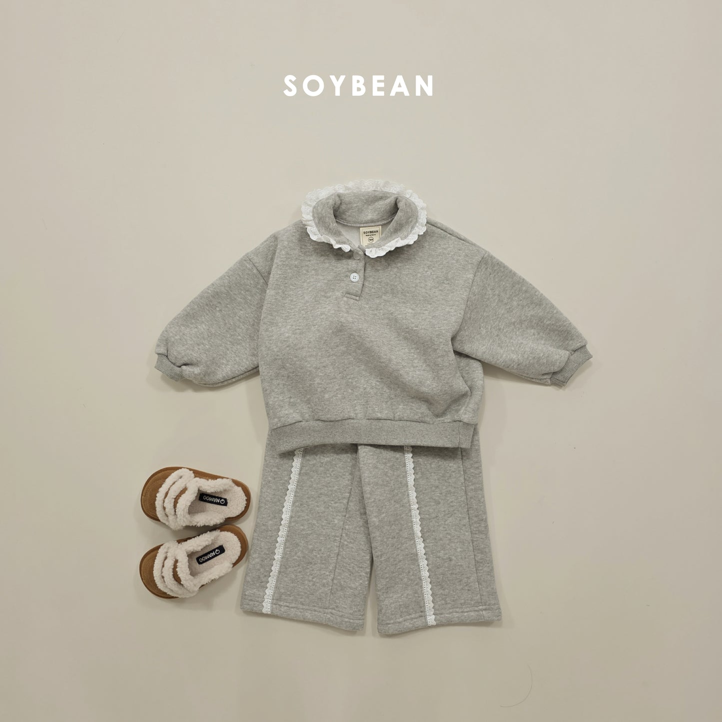 (Pre-order) Soybean Kids Winter - Collar Frill Fleece-Lined Top & Bottom Set 카라프릴양기모상하 (2 Colors)