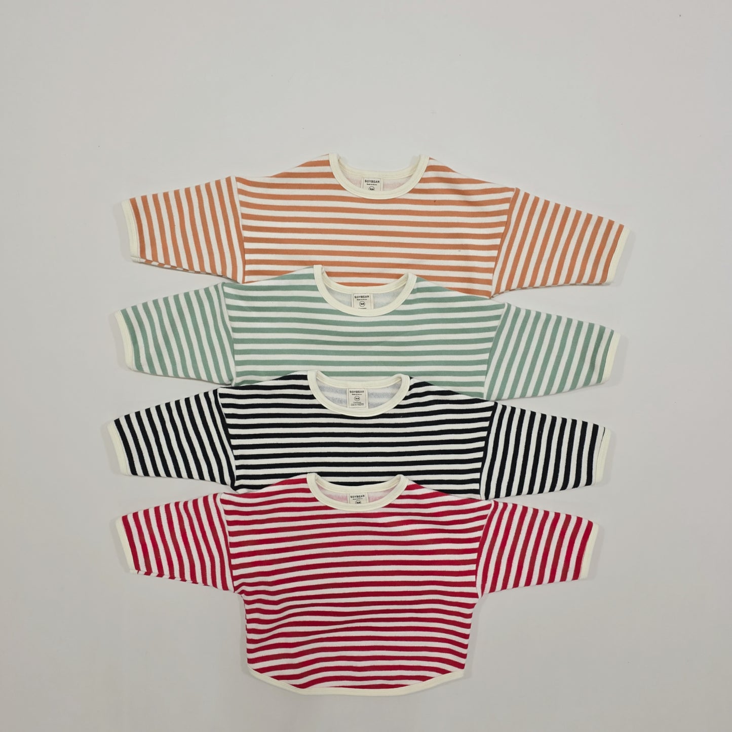 (Pre-order) Soybean Kids Winter - Fleece-Lined Stripe Sweatshirt 양기모단가라맨투맨 (4 Colors)