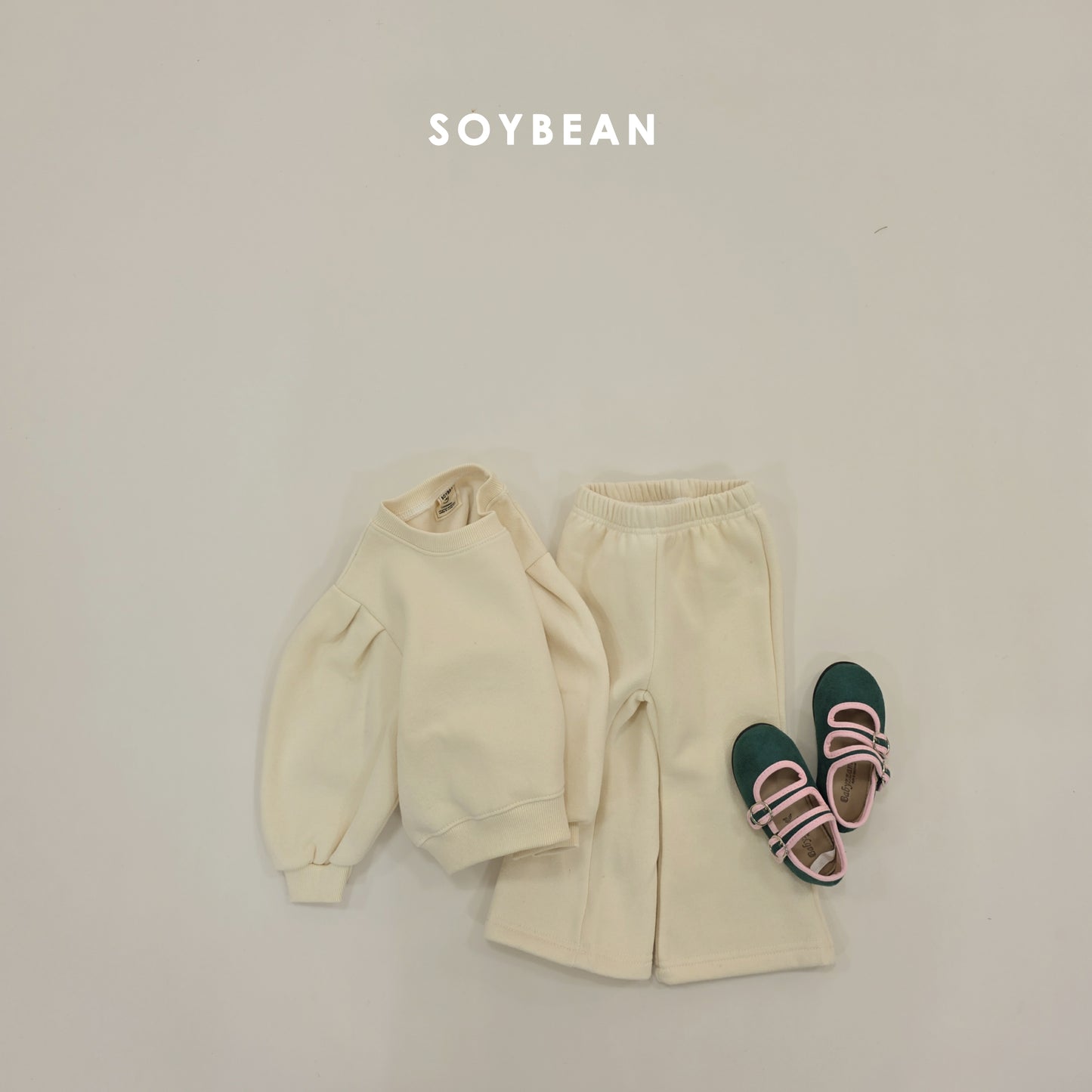 (Pre-order) Soybean Kids Winter - Mongle Flare Top & Bottom Set 몽글플레어상하 (5 Colors)