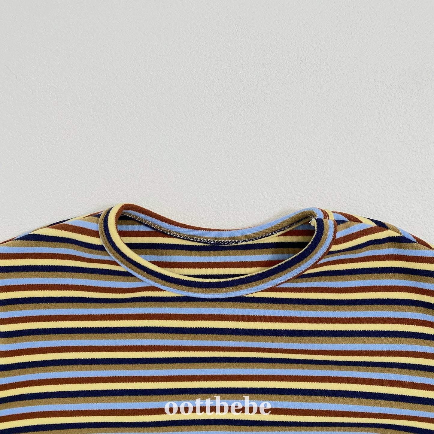 (Pre-order) OOTTBEBE Winter - Chunky Ribbed Stripe Tee 봉봉시보리티 (2 Colors)