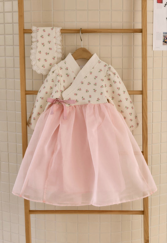 (Pre-order) bbb -  Goun Hanbok 고운한복