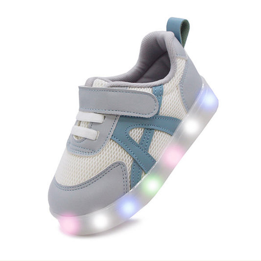 (Pre-order) KoongsKoongs Kids’ Bread LED Light-up Sneakers (Pale Blue)