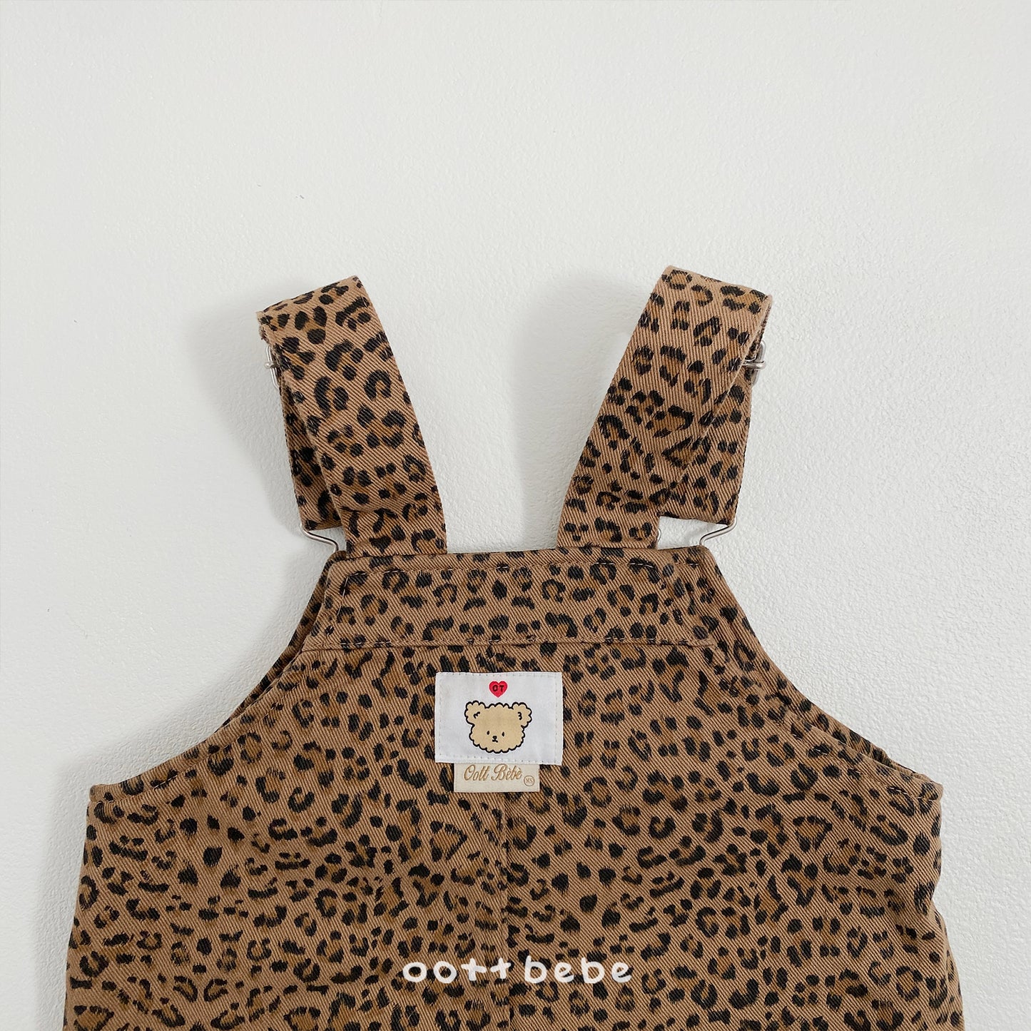 (Pre-order) OOTTBEBE Winter - Leopard Overall Pants 호피오버롤