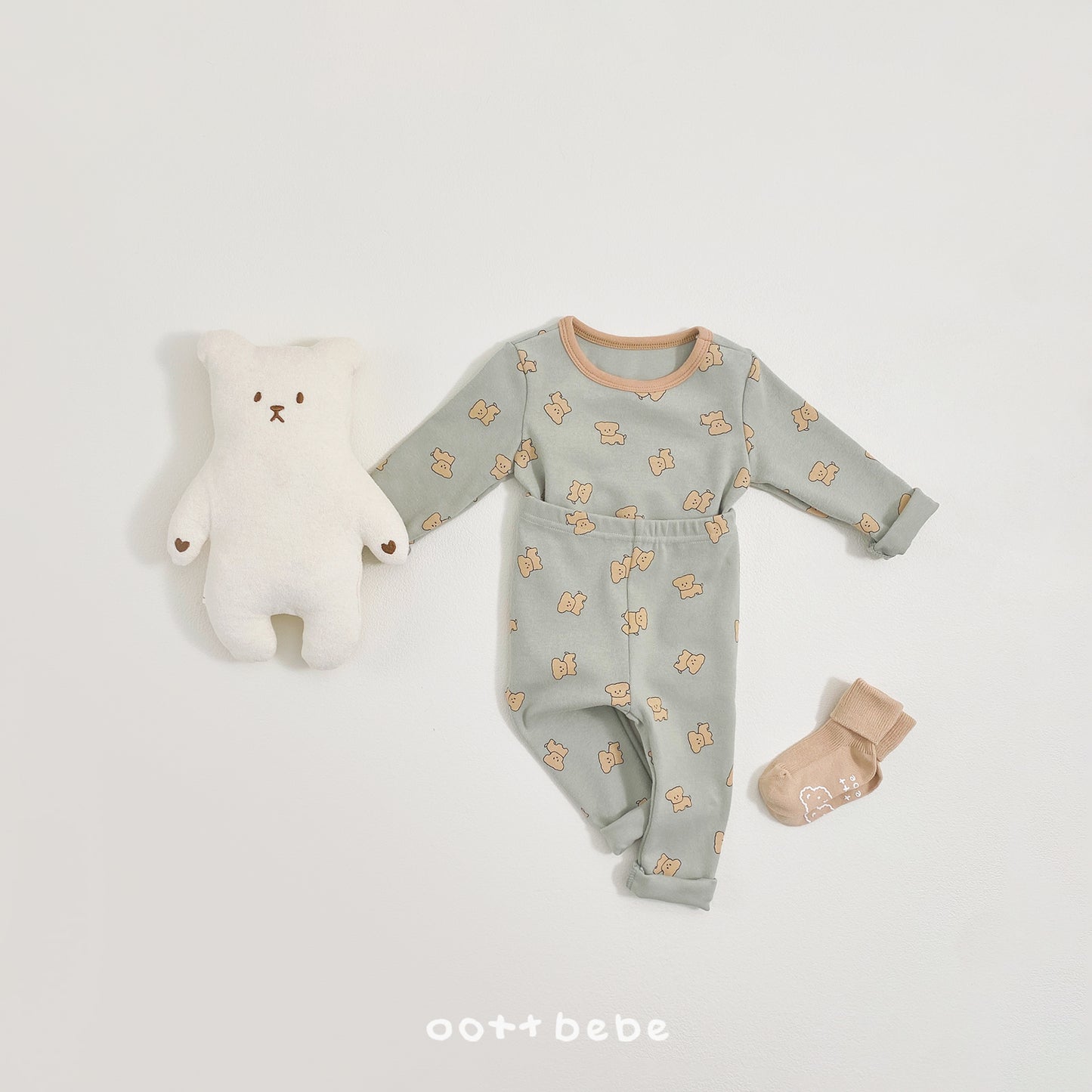 (Pre-order) OOTTBEBE Winter - Mung-Mung Pajama Set 멍멍실내복 (2 Colors)