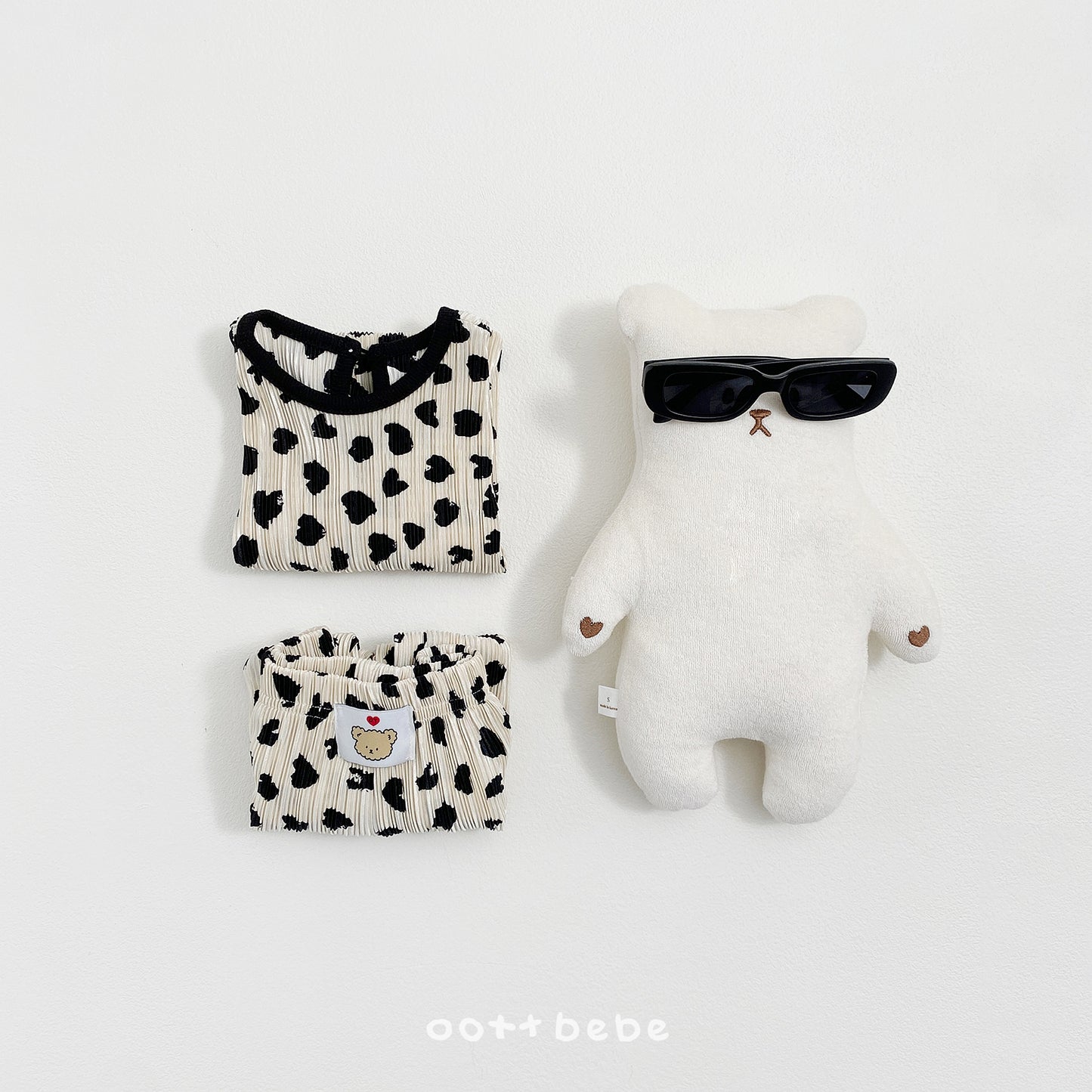 (Pre-order) OOTTBEBE Summer - Petit Leopard Pleated Set 쁘띠호피플리츠상하복 (2 Colors)