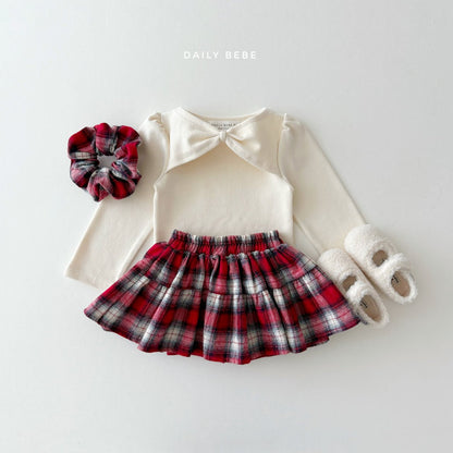 (Pre-order) Daily Bebe Winter - Kids' Merry Ruffle Skirt 메리 홀 스커트 (2 Colors)