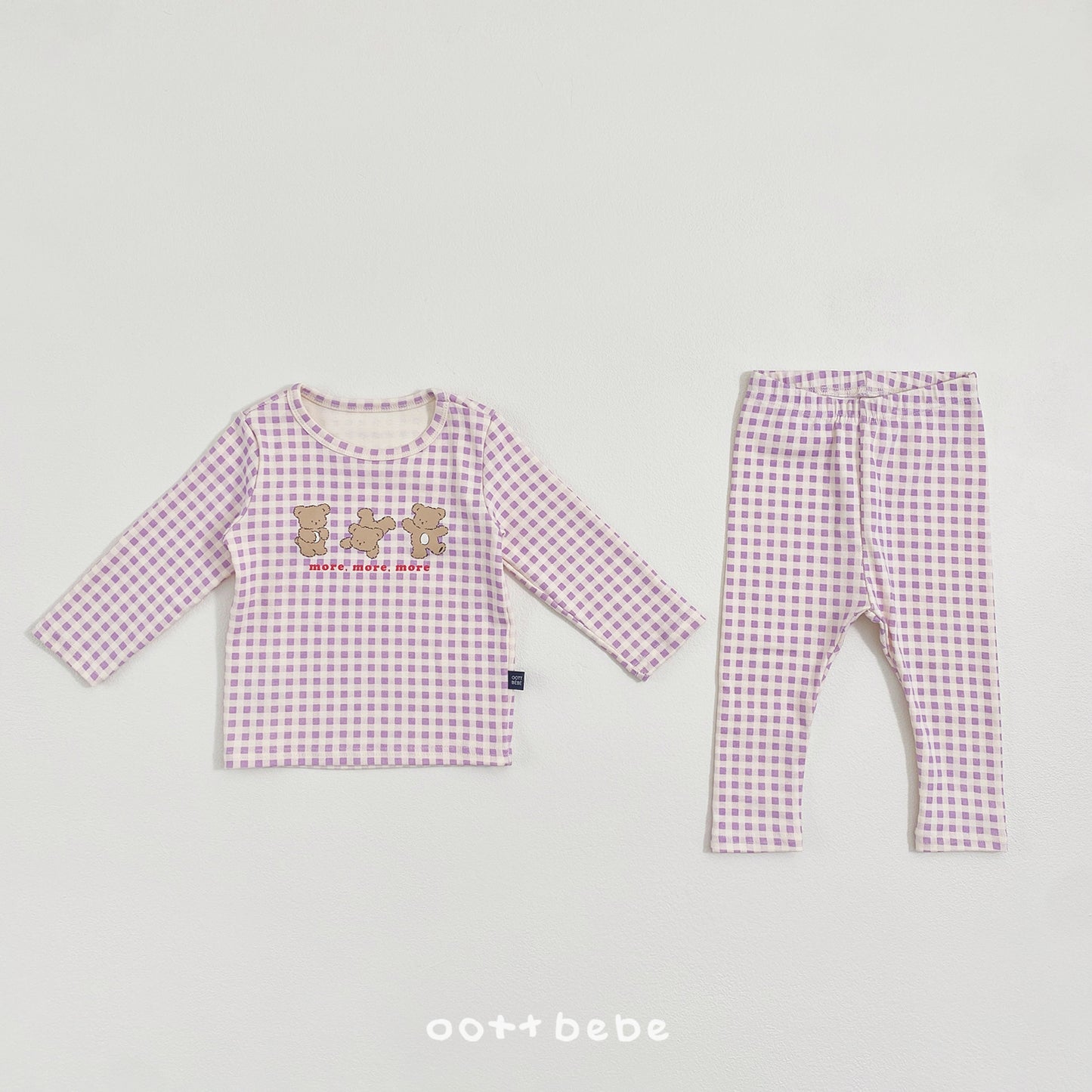 (Pre-order) OOTTBEBE Winter - Checked Bear Pajama Set 체크베어실내복 (2 Colors)