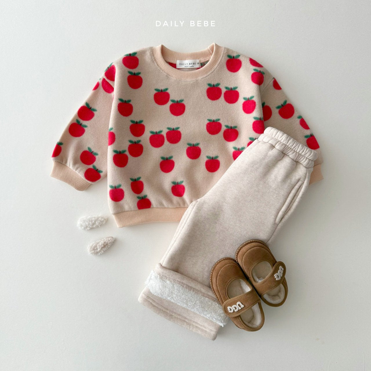 (Pre-order) Daily Bebe Winter - Fleece Cozy Print Sweatshirt 후리스 맨투맨 (4 Colors)