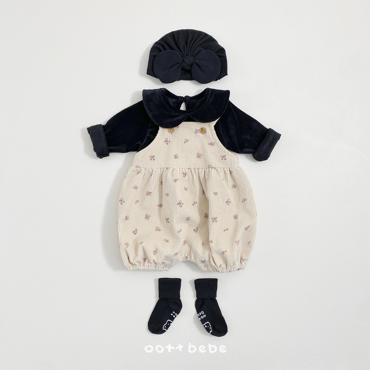 (Pre-order) OOTTBEBE Winter - Mink Collar Tee 밍크카라티셔츠 (3 Colors)