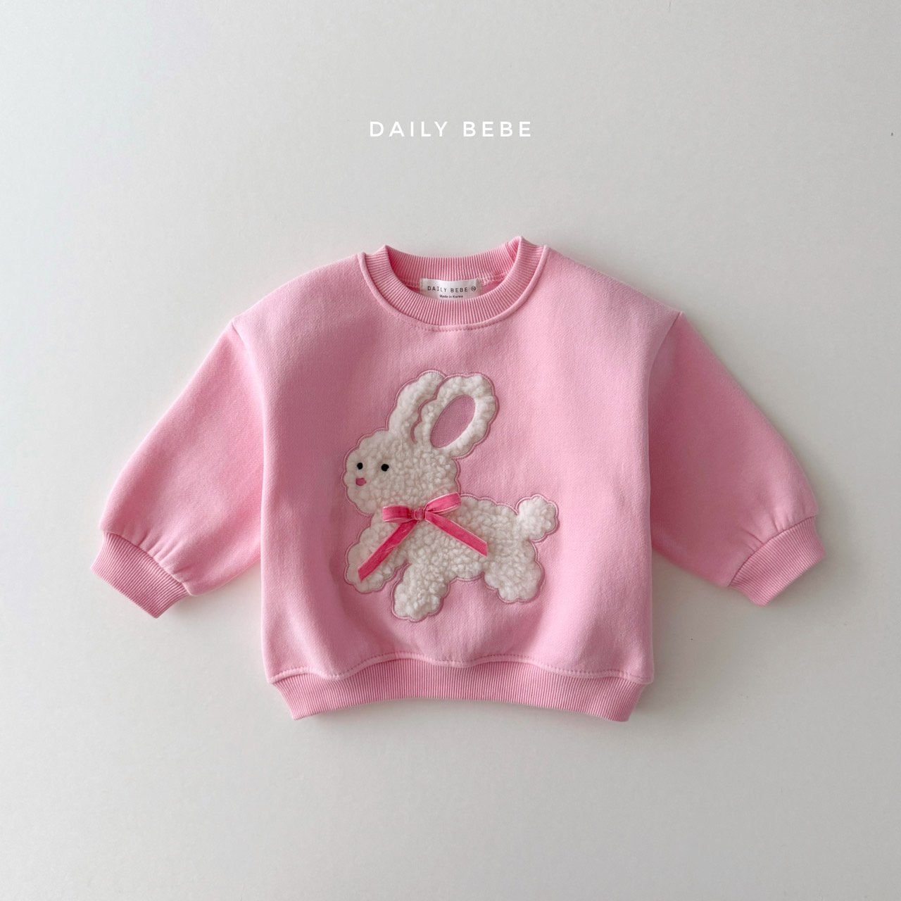 (Pre-order) Daily Bebe - Kids’ Fluffy Ribbon Sweatshirt 뽀글리본 맨투맨 (2 Colors)