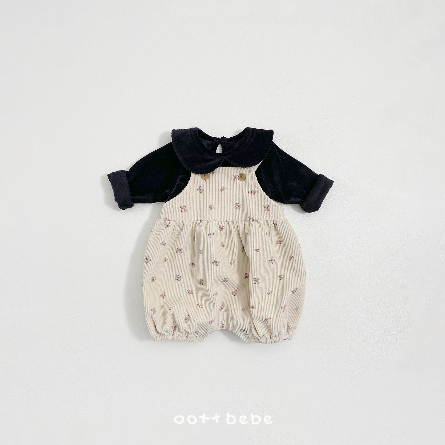 (Pre-order) OOTTBEBE Winter - Mink Collar Tee 밍크카라티셔츠 (3 Colors)
