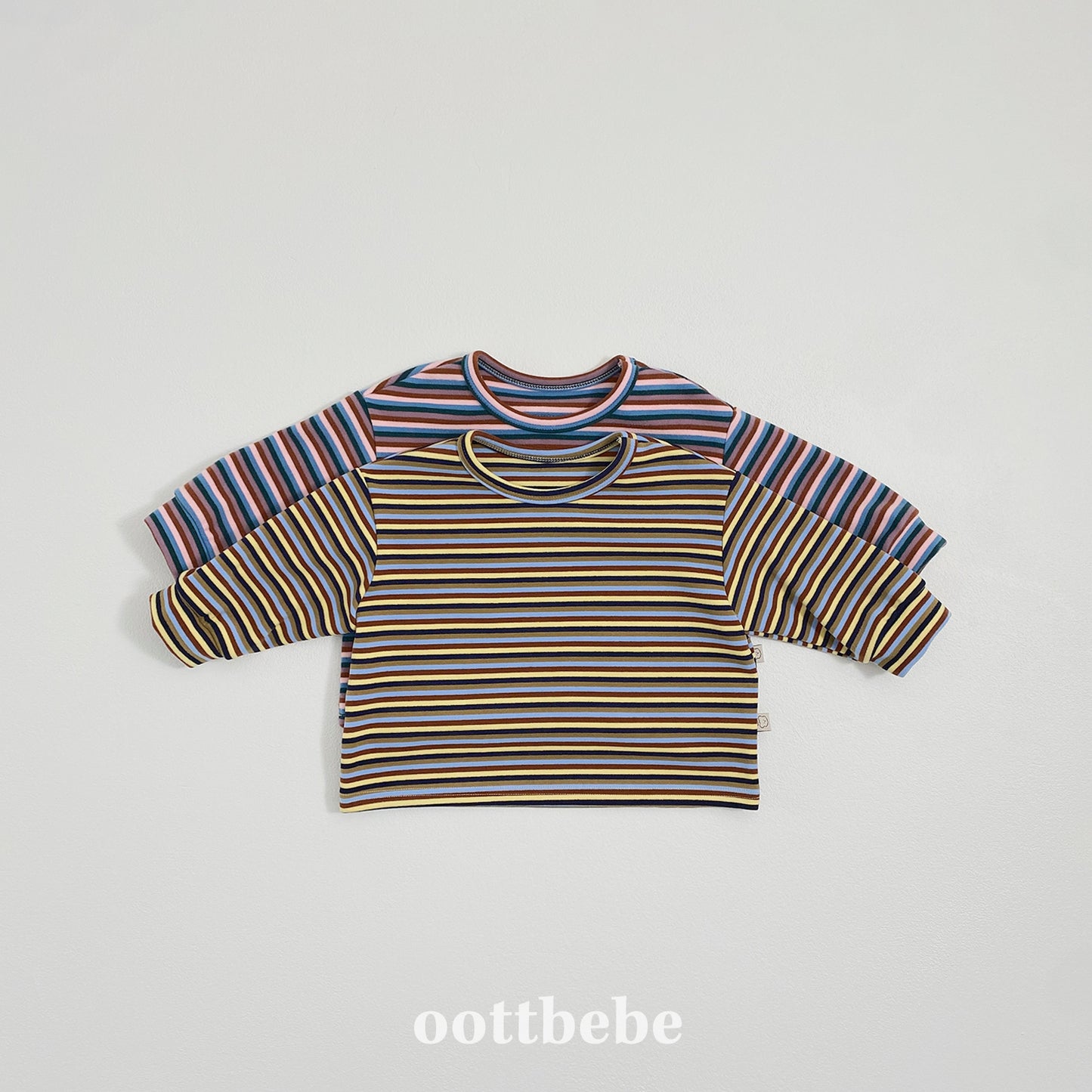 (Pre-order) OOTTBEBE Winter - Chunky Ribbed Stripe Tee 봉봉시보리티 (2 Colors)