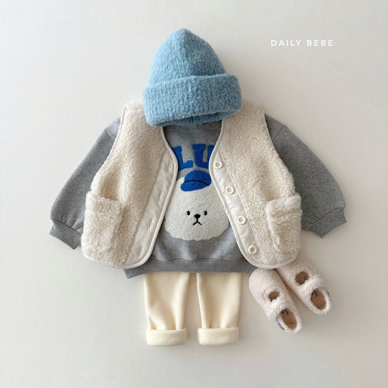 (Pre-order) Daily Bebe Winter - Kids' Club Bichon Fleece Sweatshirt 클럽 비숑 맨투맨 (2 Colors)