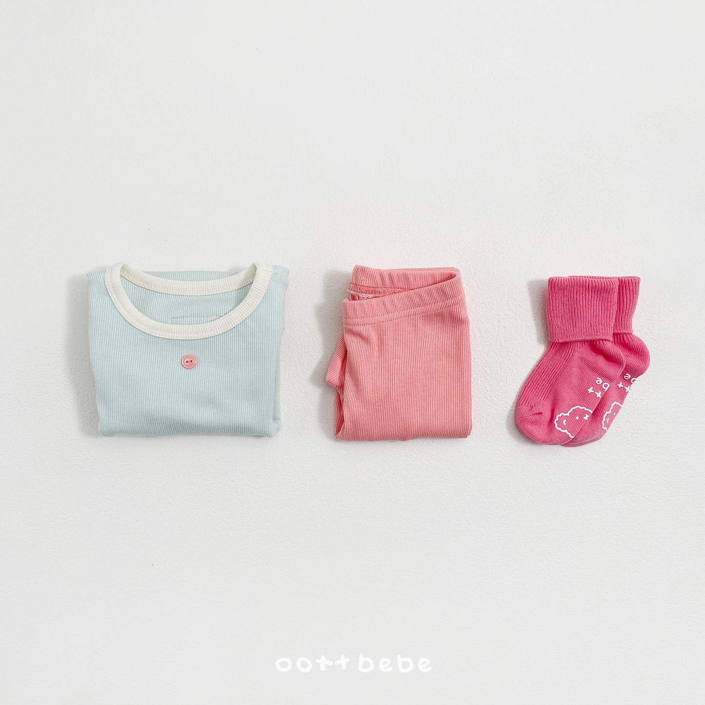 (Pre-order) OOTTBEBE Spring - Picnic Cotton Pajama Set 피크닉실내복 (3 Colors)
