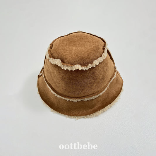 (Pre-order) OOTTBEBE Winter - Mustang Bucket Hat 무스탕벙거지모자