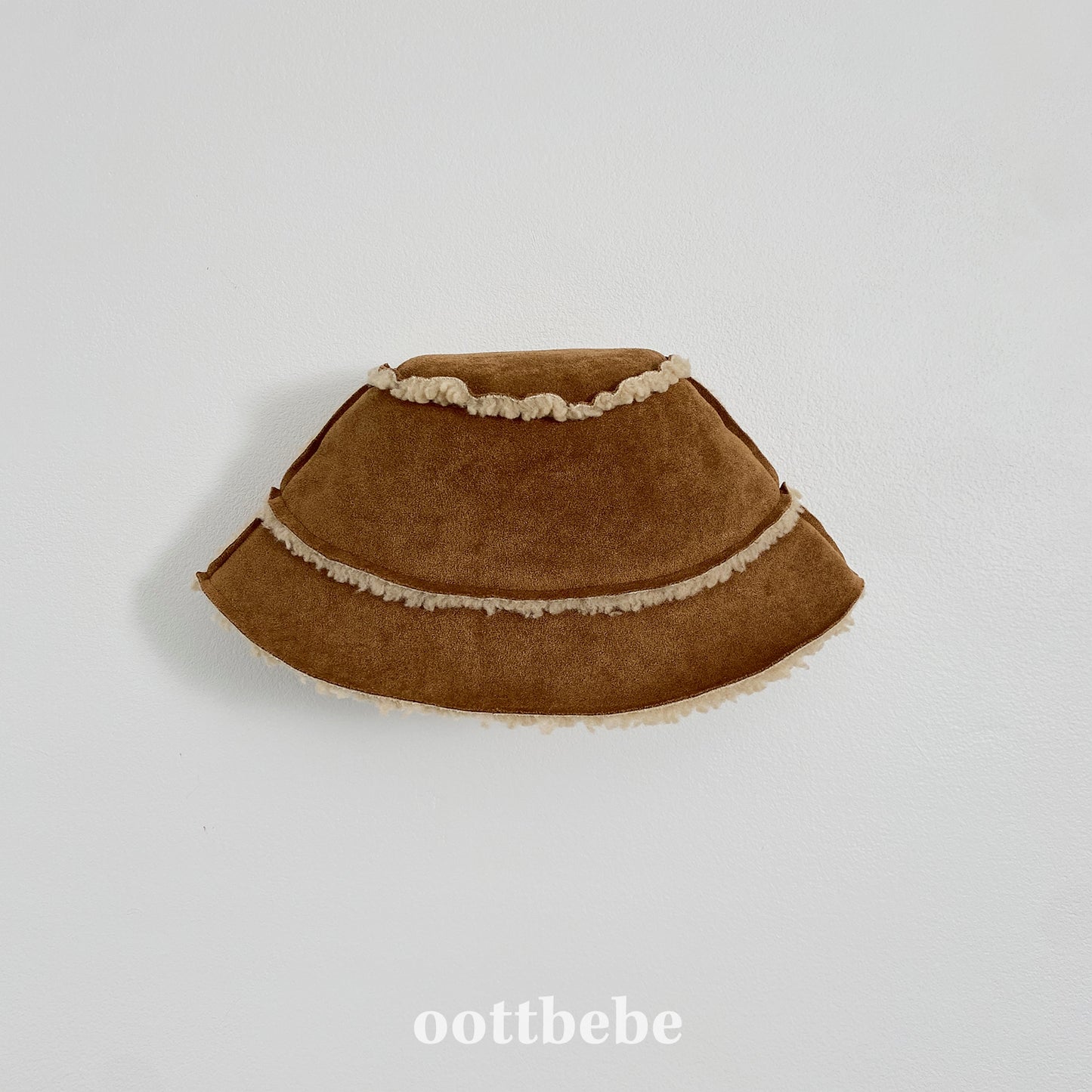 (Pre-order) OOTTBEBE Winter - Mustang Bucket Hat 무스탕벙거지모자