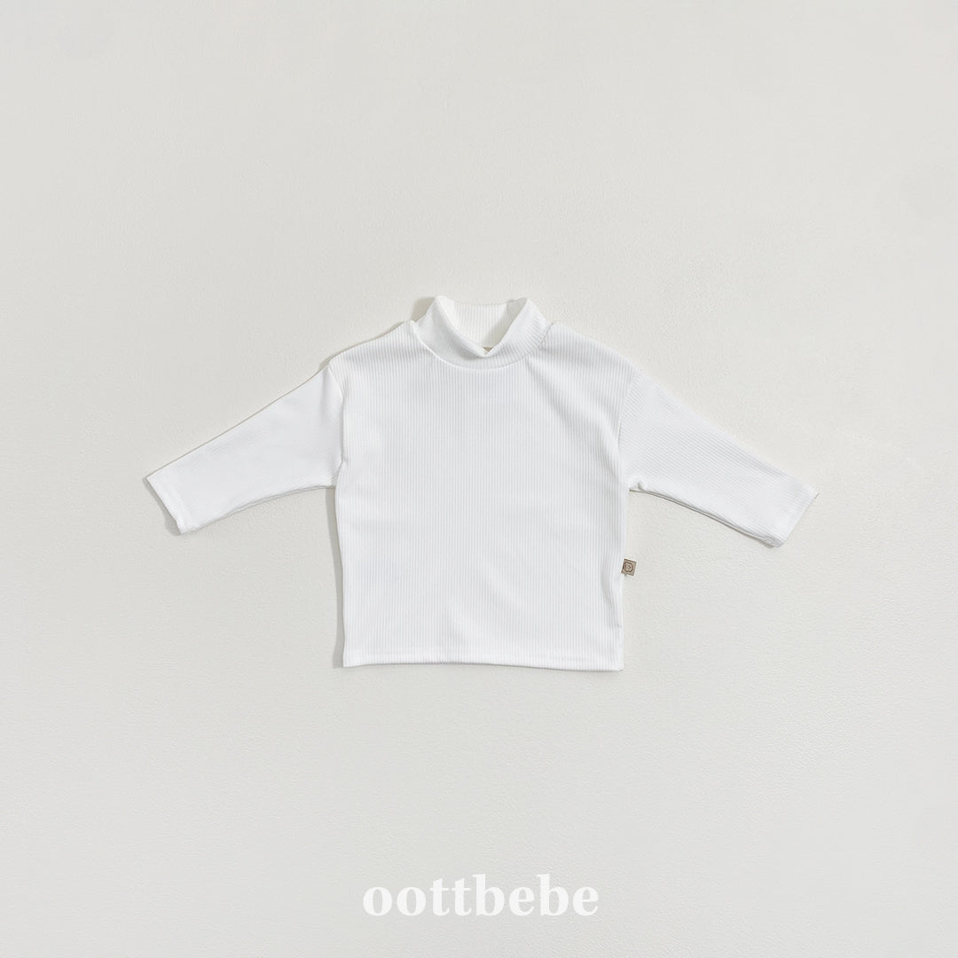 (Pre-order) OOTTBEBE Winter - Classic Turtleneck Tee 클래식폴라티 (2 Colors)