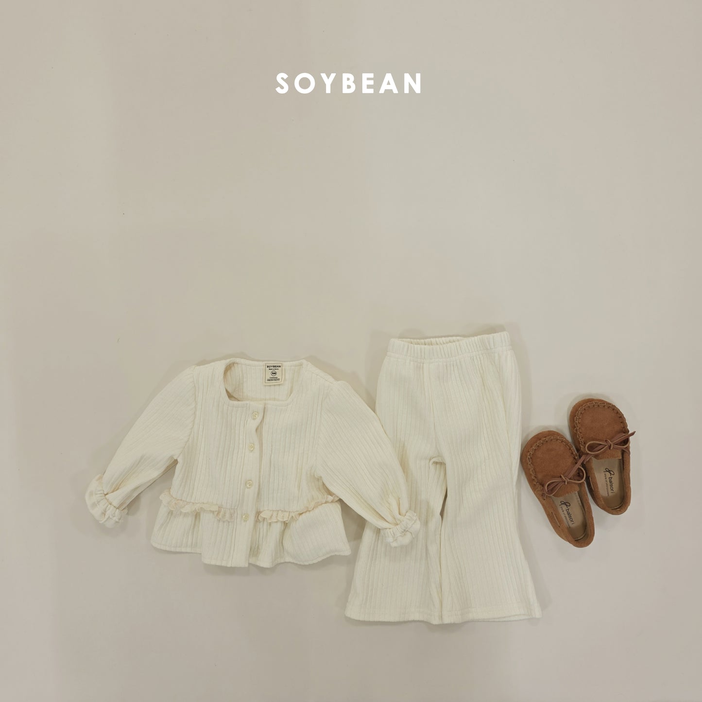 (Pre-order) Soybean Kids Winter - Mochi Square Top & Bottom Set 모찌스퀘어상하 (2 Colors)