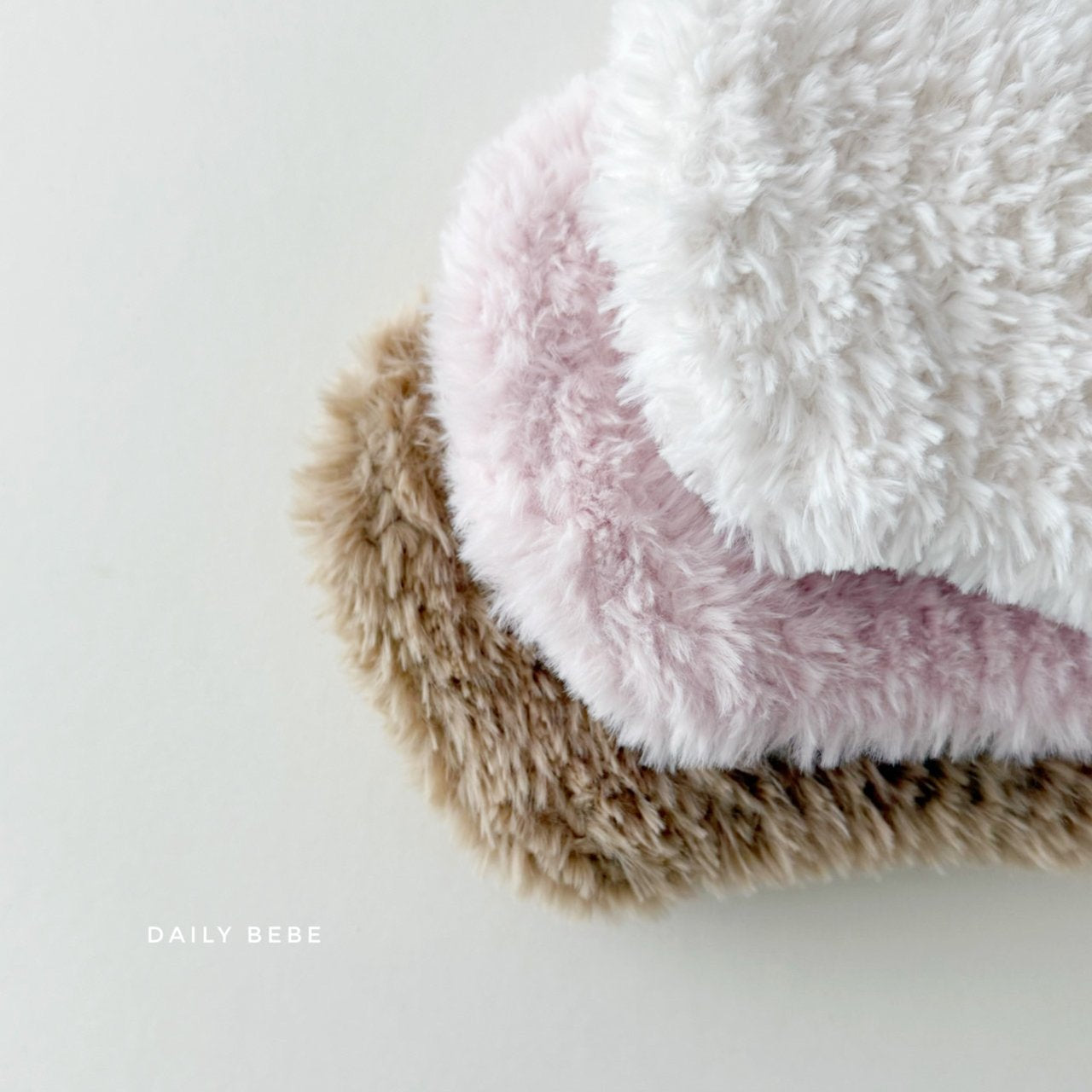 (Pre-order) Daily Bebe Winter - Kids’ Minky Fleece Beanie 밍크비니 (3 Colors)