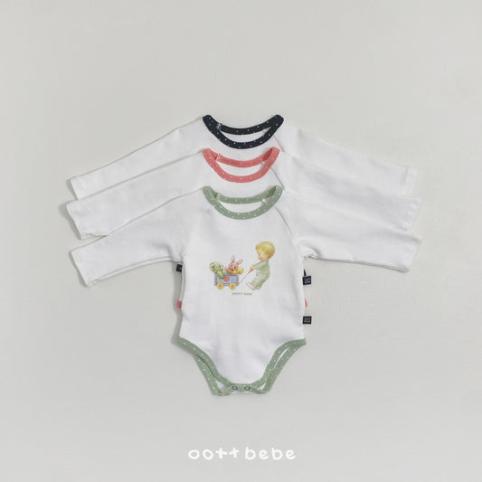 (Pre-order) OOTTBEBE Winter - Creamy Bébé Bodysuit 슈크림베베슈트 (3 Colors)