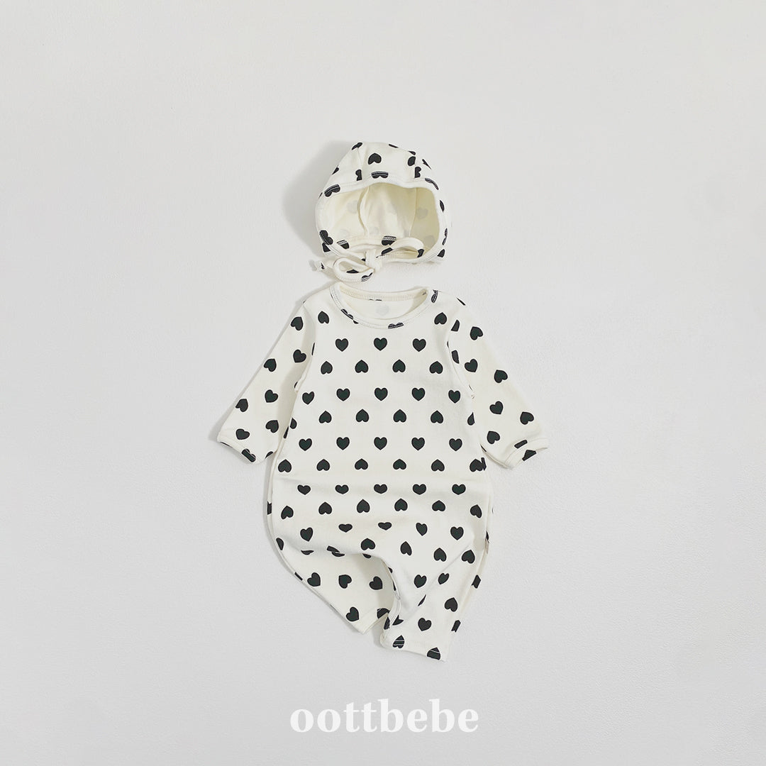(Pre-order) OOTTBEBE Winter - Heart Full Suit + Bonnet Set 하트전신슈트+보넷set (2 Colors)