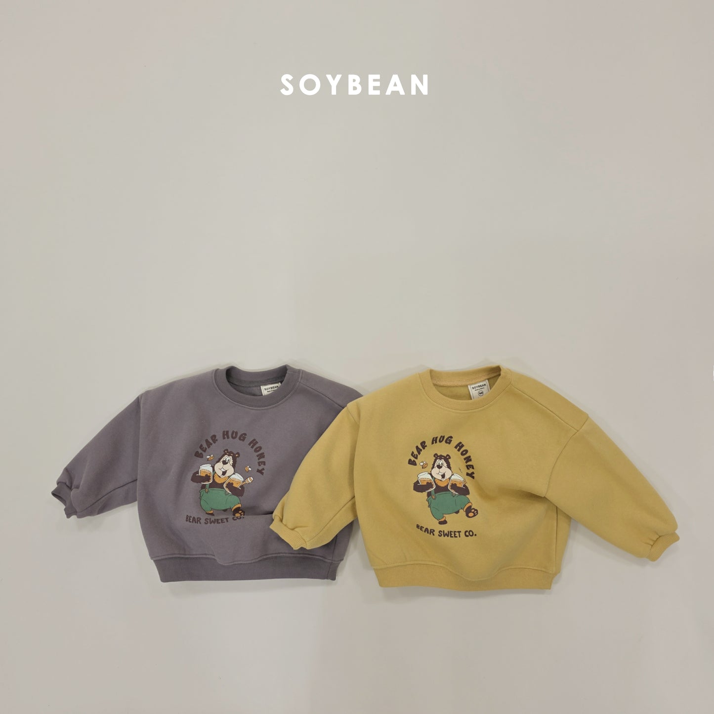 (Pre-order) Soybean Kids Winter - Honey Bear Fleece-Lined Sweatshirt 허니베어양기모맨투맨 (2 Colors)
