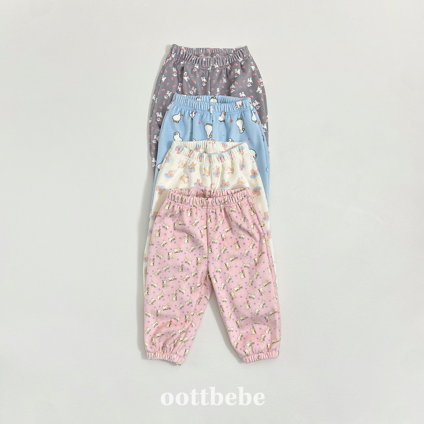 (Pre-order) OOTTBEBE Winter - Animal Forest Cozy Pants 동물의숲고쟁이팬츠 (4 Colors)