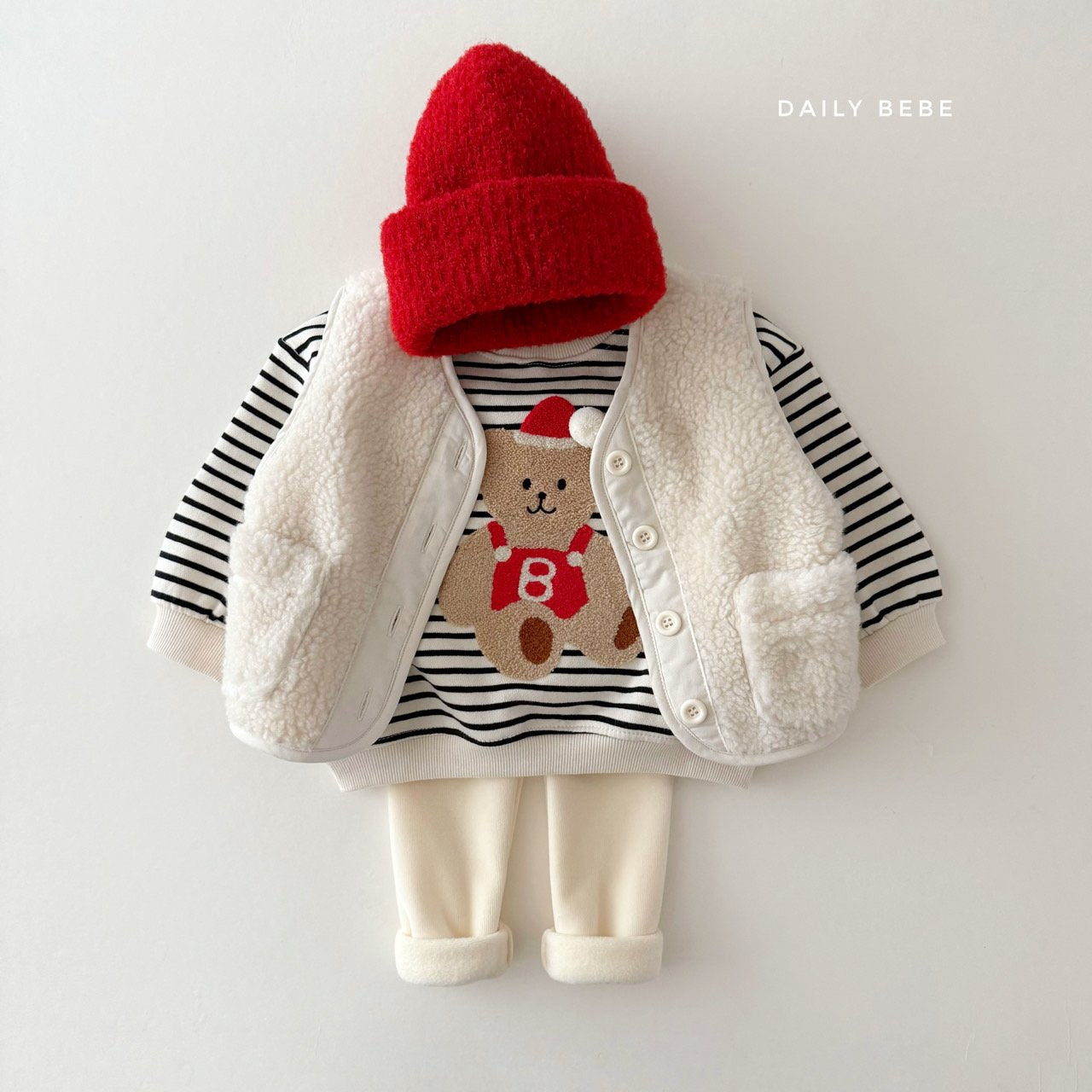 (Pre-order) Daily Bebe Winter - Kids' Baby Bear Sweatshirt 베베곰 맨투맨 (2 Colors)