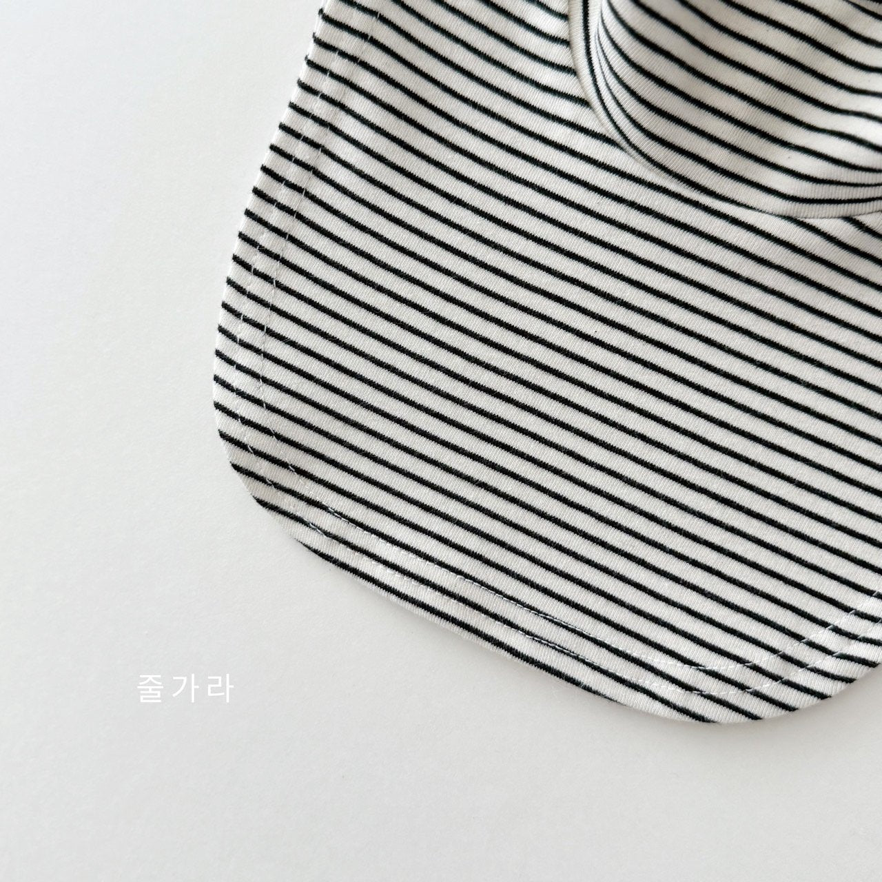 (Pre-order) Daily Bebe Winter - Kids’ New Fake Turtleneck 뉴페이크폴라 (10 Colors)