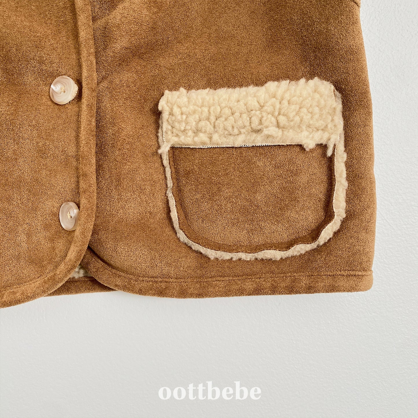(Pre-order) OOTTBEBE Winter - Mustang Vest 무스탕베스트