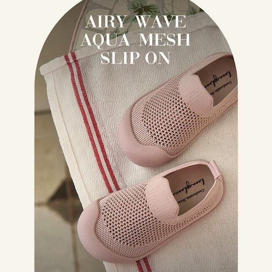(Pre-order) KoongsKoongs Kids’ Airy Wave Aqua Mesh Slip-on (2 Colors)