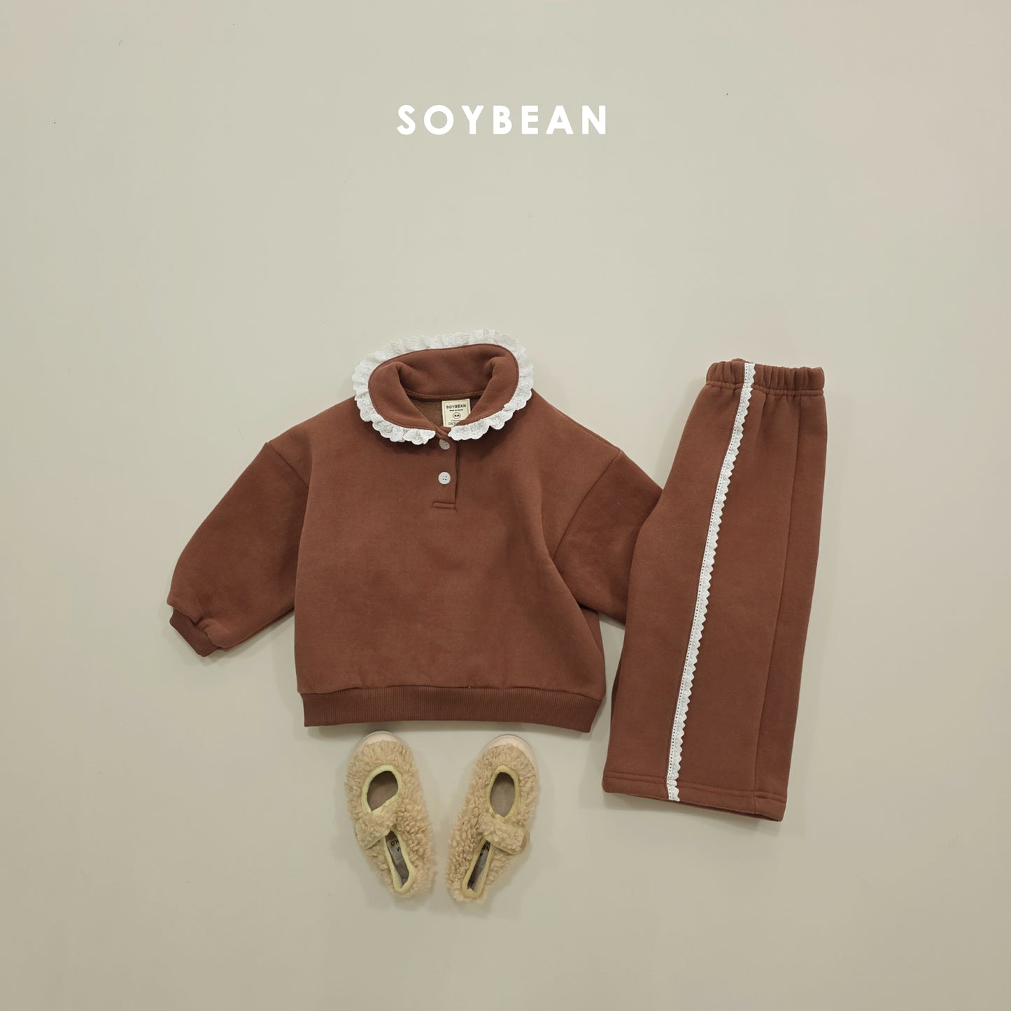 (Pre-order) Soybean Kids Winter - Collar Frill Fleece-Lined Top & Bottom Set 카라프릴양기모상하 (2 Colors)