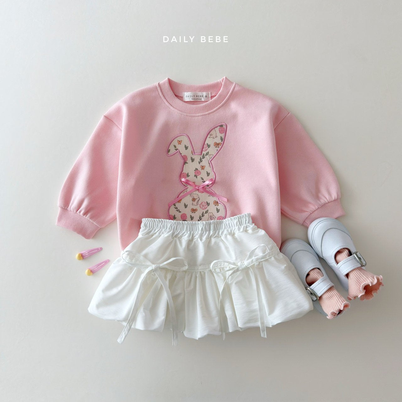(In-stock) Daily Bebe Spring - Kids' Floral Sweatshirt 플로럴 맨투맨 (2 Colors) (Copy)