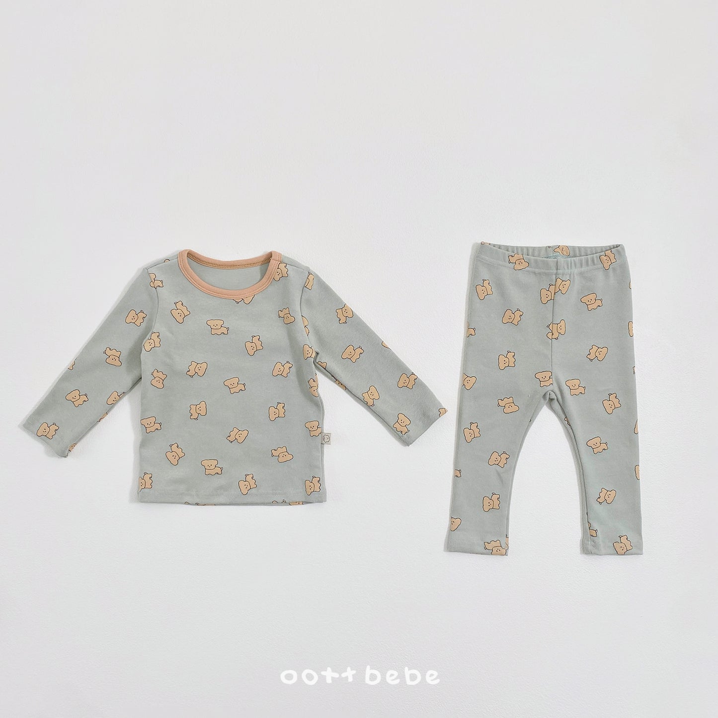 (Pre-order) OOTTBEBE Winter - Mung-Mung Pajama Set 멍멍실내복 (2 Colors)