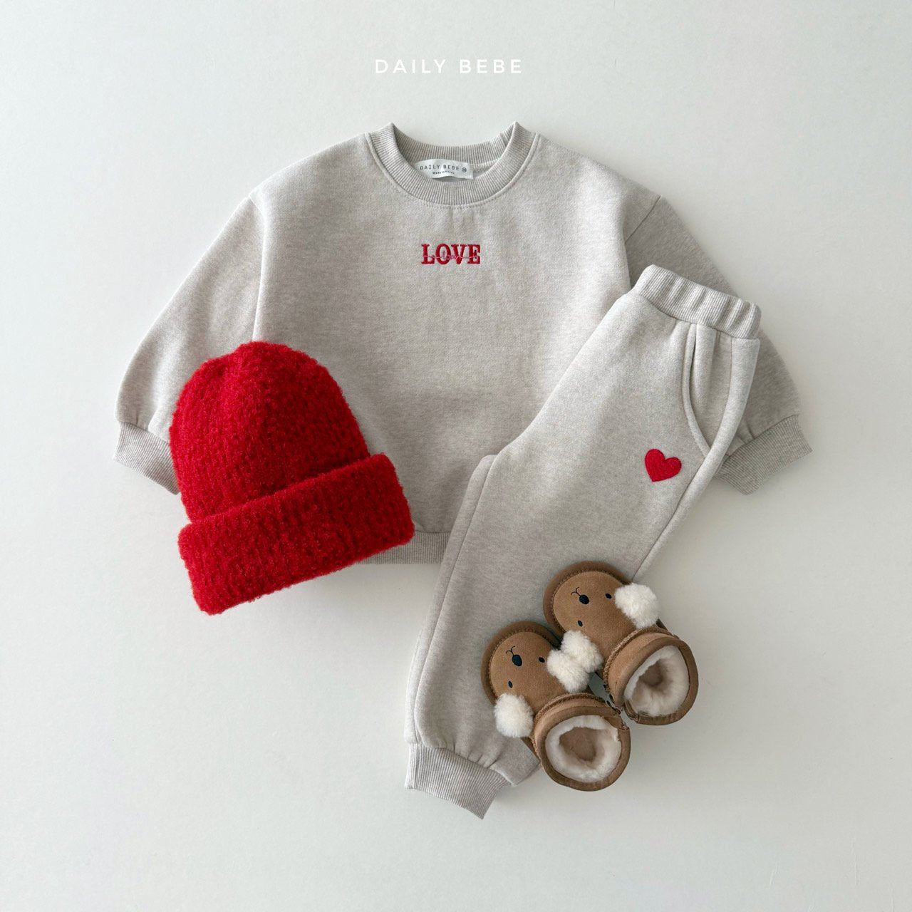 (Pre-order) Daily Bebe Winter - Kids’ Love Jogger Top & Bottom Set 러브 조거세트 (5 Colors)