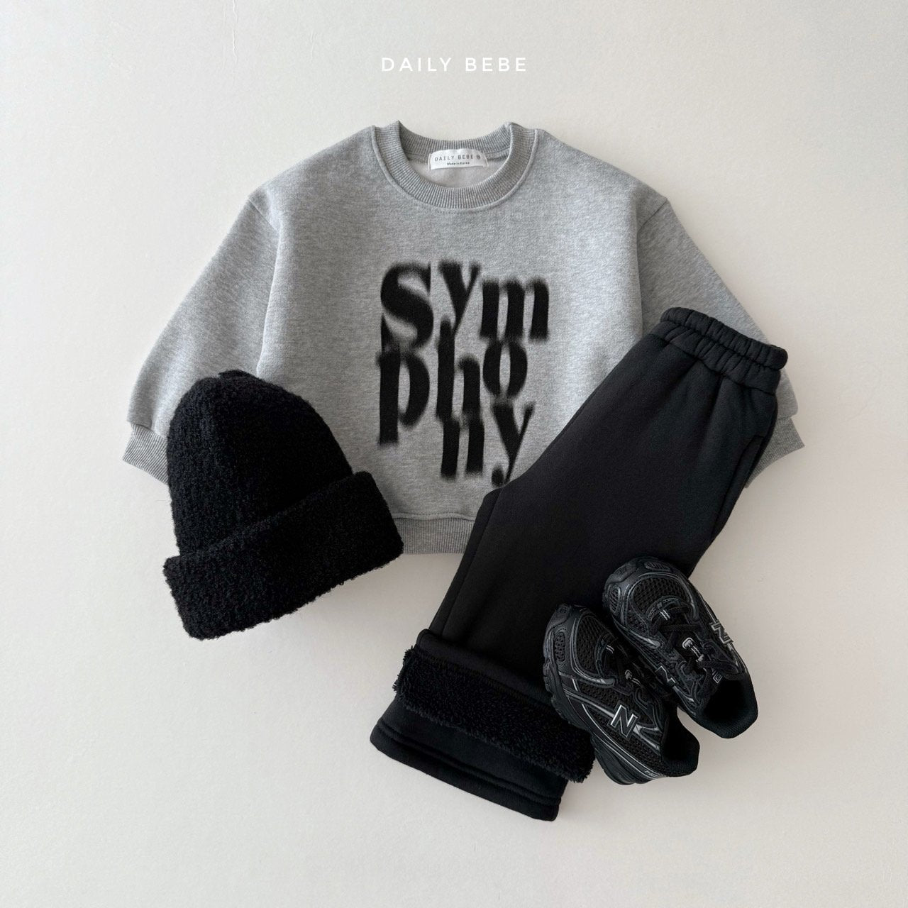 (Pre-order) Daily Bebe Winter - Kids' Symphony Sweatshirt 심포니 맨투맨 (2 Colors)