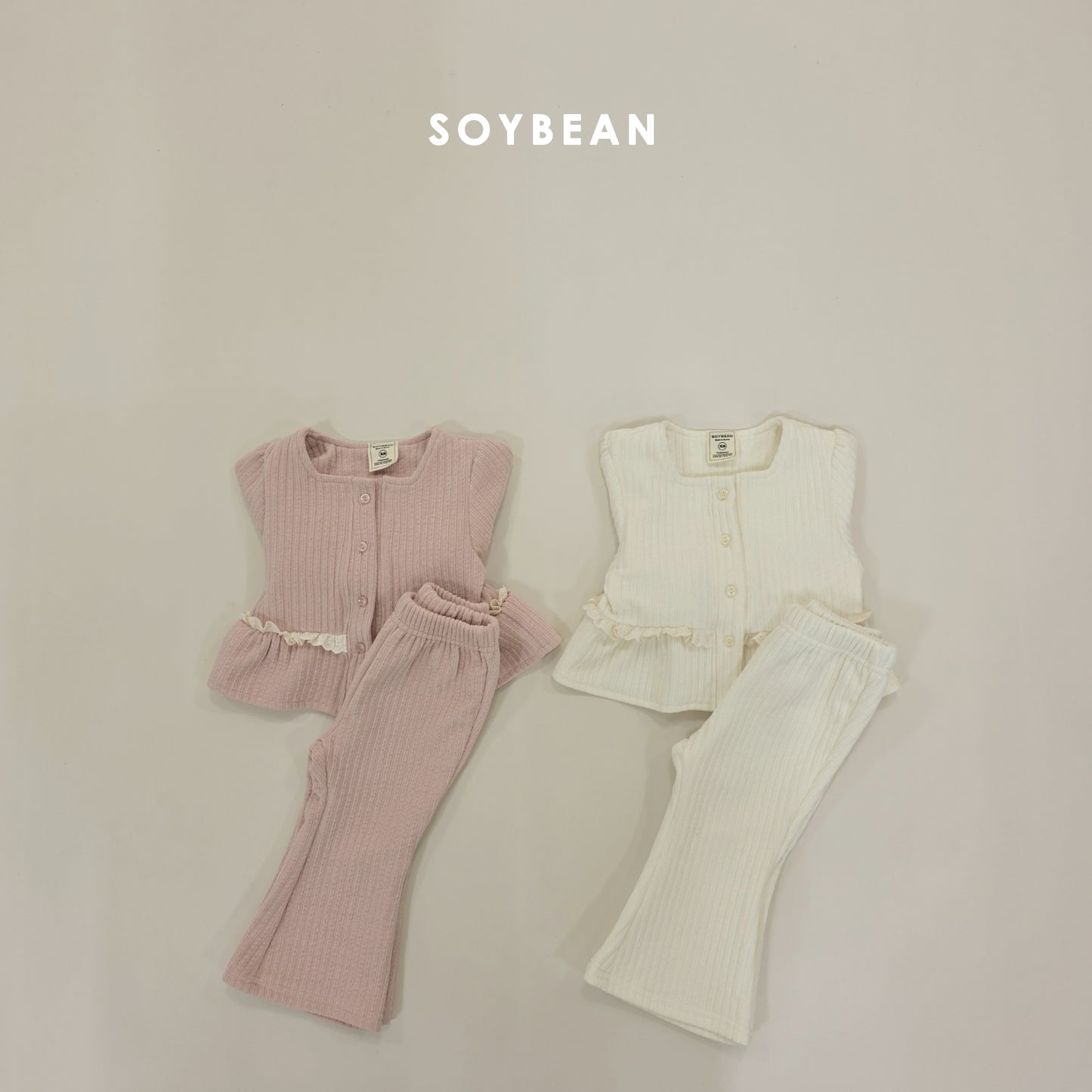 (Pre-order) Soybean Kids Winter - Mochi Square Top & Bottom Set 모찌스퀘어상하 (2 Colors)