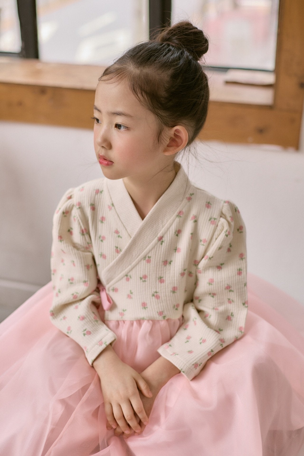 (Pre-order) bbb -  Goun Hanbok 고운한복
